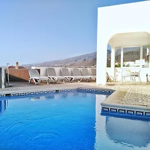 Beautiful - 4 Bedrooms, Heated Pool, 2 Priv Car Park Places, Fibre Net, Tv Channels Villa